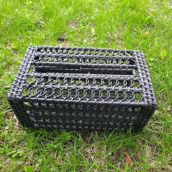 Vintage black boho woven wicker tissue box holder - Picture 3 of 7